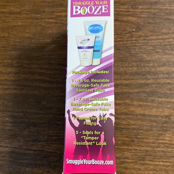 Flask combo pack. Looks like moisturizer but holds liquid for secret fun - Picture 3 of 3